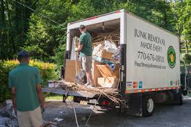 Best Moving and Downsizing Cleanouts in Lake City, AR